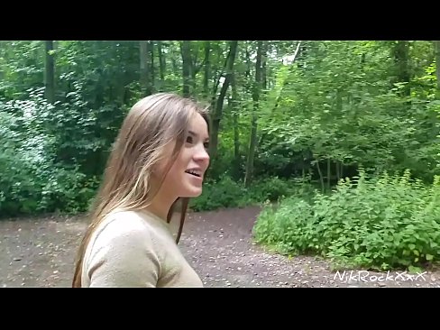 ❤️ Sugeri à Evelina que fodêssemos num lugar público! Ela disse que sim. Depois fodi-a no cu e ejaculei na sua boca. Depois ela mijou-se a si própria. ❌ Porno bonito em nós ❤
