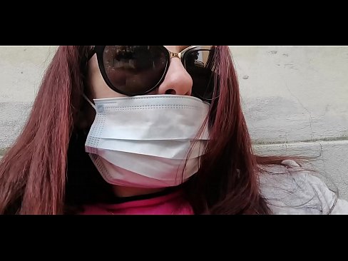 ❤️ Nicoletta vinga-se do seu vizinho e faz chichi na sua garagem (Especial Covid19 Quarentena Italiana) ❌ Porno bonito em nós ❤