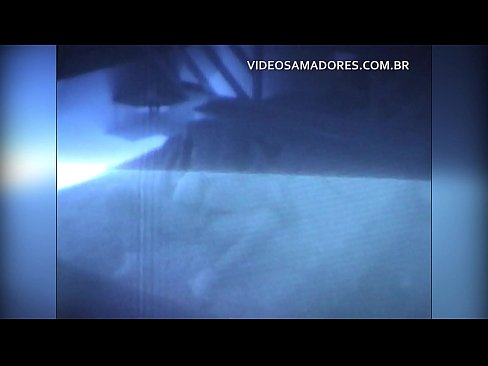 ❤️ O marido filma a mulher a foder o vizinho e descobre que ele é um cornudo ❌ Porno bonito em nós ❤